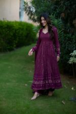 Regal Gulabi Resham Anarkali Ensemble - Image 3