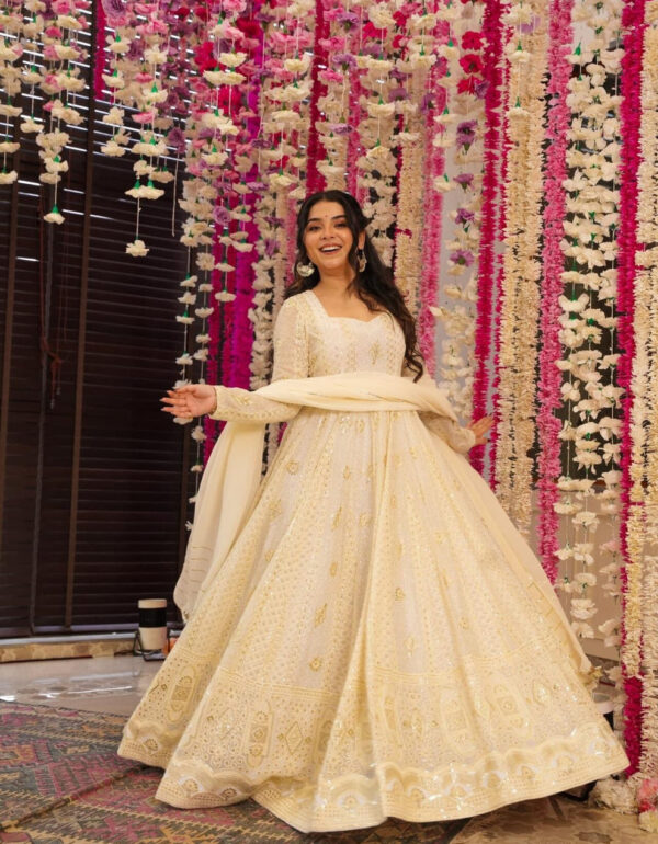 Regal Resham Rani Pink Kurta Set