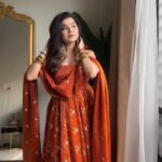 Regal Vichitra Resham Suit Set