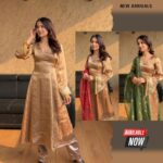 Maharani Sindoor Red & Rama Green Dupatta Set - Image 2