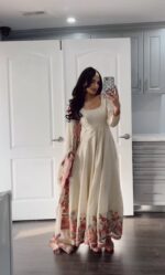 Regal Sindoor Red Vichitra Silk Gown - Image 4