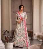 Heritage Resham Booti Suit Set - Image 7