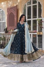 Royal Riwaaz Resham Anarkali Set - Image 2