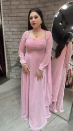 Graceful Rani Pink Heritage Anarkali Set - Image 3