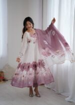 Heritage Gulabi Resham Anarkali Ensemble