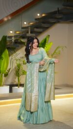 Royal Resham Silk Anarkali Set - Image 5