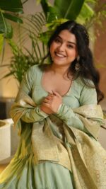 Royal Resham Silk Anarkali Set - Image 10