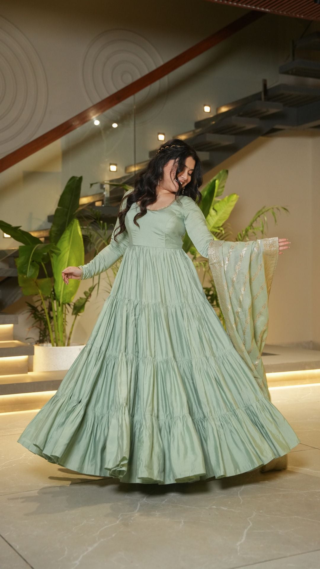 YellowWomenClothingPromoMobileVideo_c0becb8c-22f0-4a06-a3cb-7a0ccb395e90 Royal Resham Silk Anarkali Set - Image 1