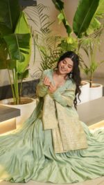 Royal Resham Silk Anarkali Set - Image 7