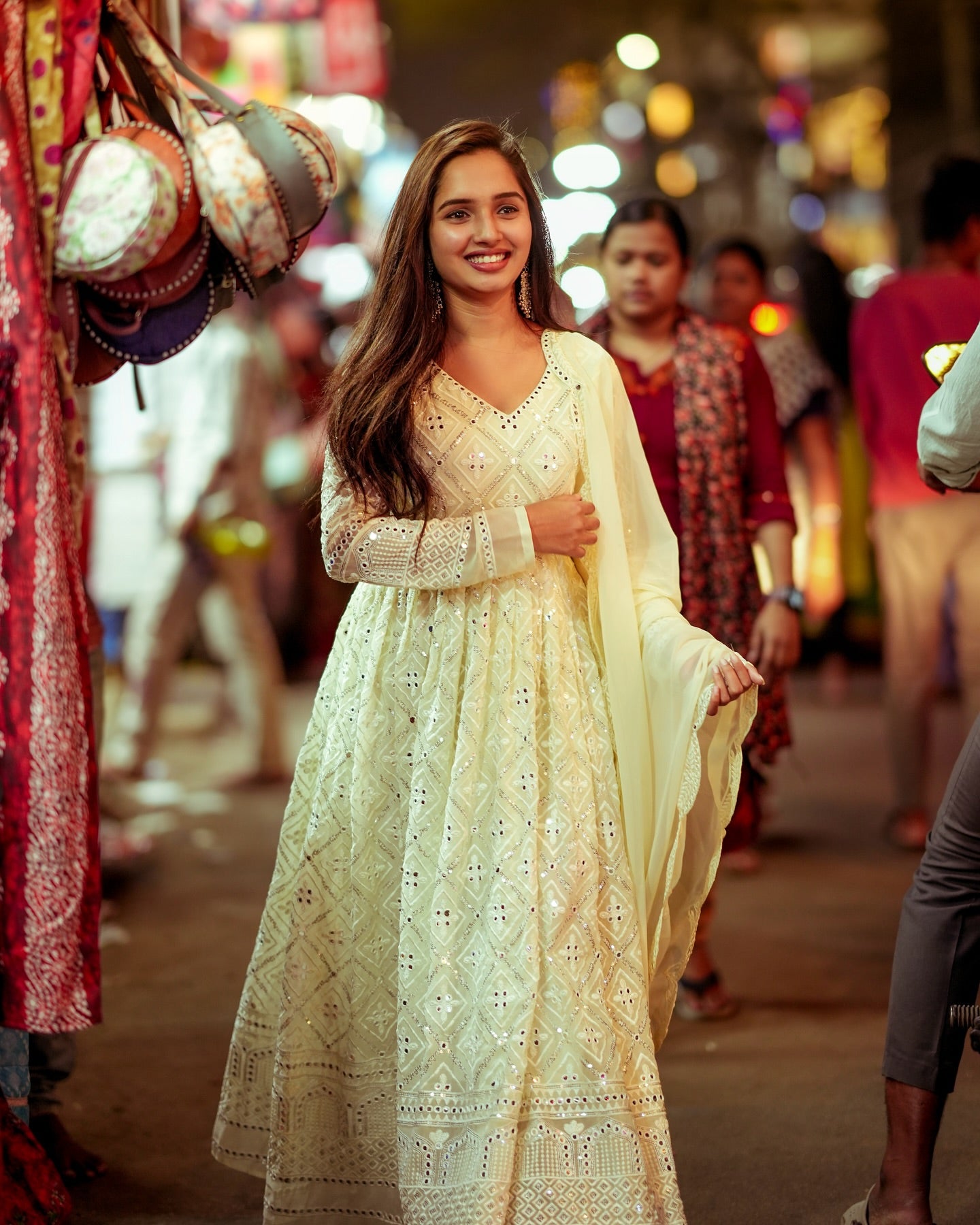 iam.prathyusha_-20240418-0001 Regal Riwaaz Lakhnavi Chikankari Ensemble - Image 1