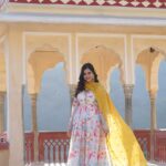 Royal Rani Pink Zari Anarkali Set