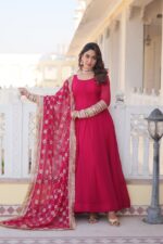 Regal Rani Pink Maharani Anarkali Ensemble - Image 4