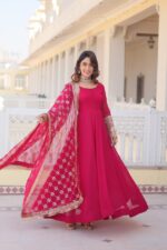 Regal Rani Pink Maharani Anarkali Ensemble
