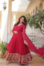 Majestic Rani Pink Resham Ensemble - Image 2