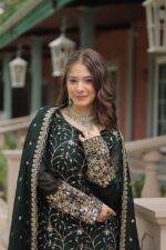 Regal Rani Pink Resham Kurti Set - Image 11