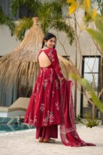 Regal Resham Anarkali Riwaaz Set - Image 5