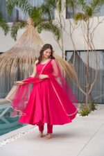 Regal Rani Pink Zari Anarkali Set - Image 8