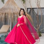 Regal Rani Pink Zari Anarkali Set