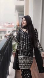 Royal Resham Maharani Anarkali Set