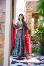 Royal Riwaaz Resham Anarkali Ensemble