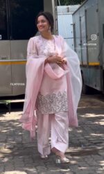 Ankita Luxe Farshi Suit Set - Image 2