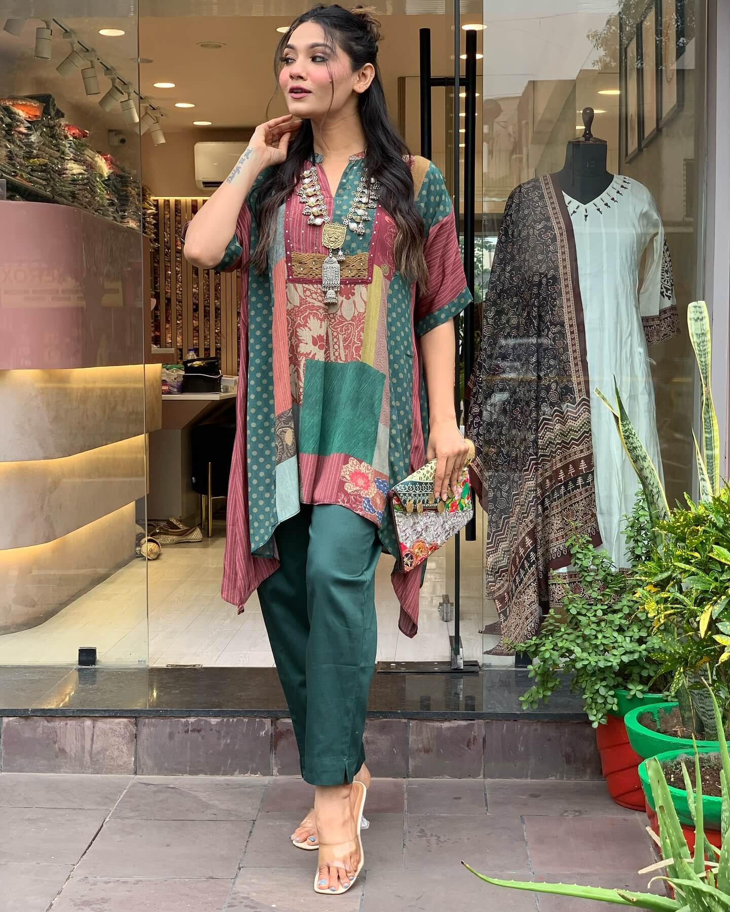 463105389_18460284406038324_9062373651023987454_n.jpg Satrangi Sangam Boho Suit Set - Image 1