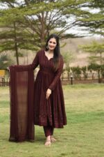 Amaira Premium Maxi Suit Set - Image 4