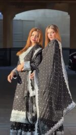 Noor-e-Nazaakat Black Mirror Sharara Set - Image 3