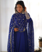 Midnight Bloom Anarkali Set - Image 5