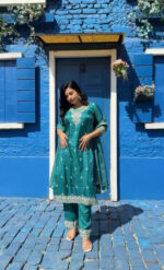 Noor-E-Naira Embroidered Silk Salwar Suit Set - Image 8