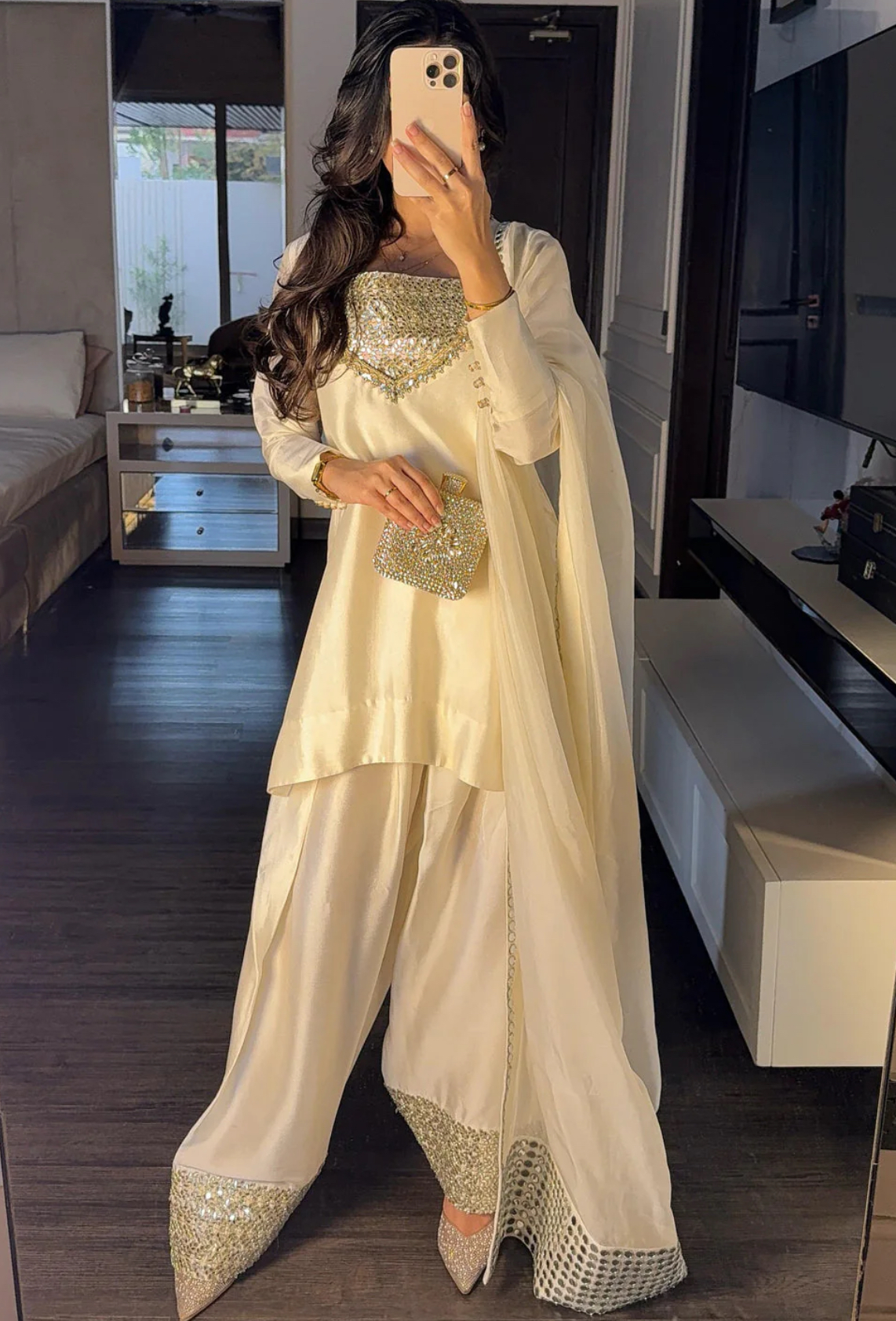 IMG_0391.jpeg Zarqa Ivory Premium Silk Ensemble - Image 1