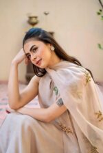 Samara Straight Elegance Ensemble