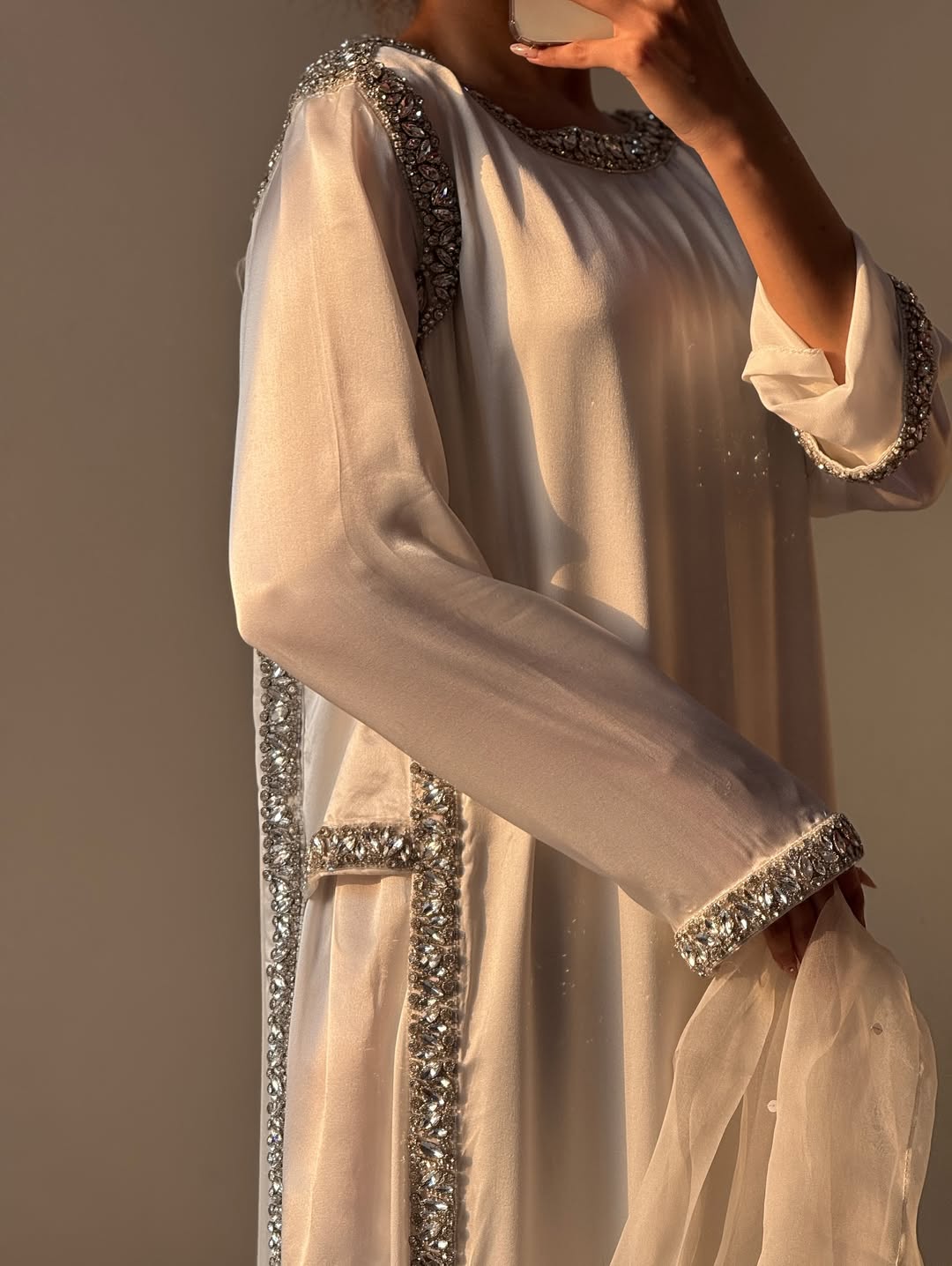 IMG_1066.jpeg Moonlight Gleam - Image 1