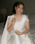 Ivory Silk Grace Lehenga - Image 5