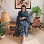 Tranquil Threads Blue Kurti Trouser Set - Image 7