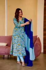 Diamond Spark Designer Digital Printed Suit Set With Bottom and Dupatta - Image 2