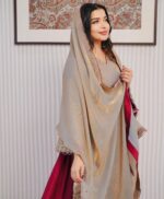 Ruhani Saaz Kurta Skirt With Dupatta - Image 2