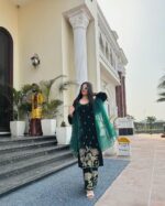 Emerald Gold Velvet Suit Set - Image 3