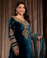 Majestic Teal Velvet Salwar Kameez Set - Image 3