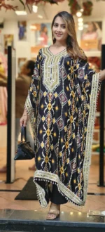 Royal Chinon Silk Luxe Kaftan - Image 5