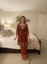 Luxnetics Real Mirror Work Velvet Cord Set - Image 9