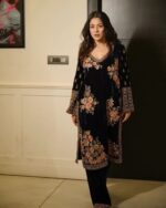 Viscose Thread Embroidery work Party wear Velvet suit