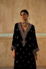 Winter Special Neck Thread Embroidery work Velvet Kurti Pant Set ( Fully Stitched) - Image 4