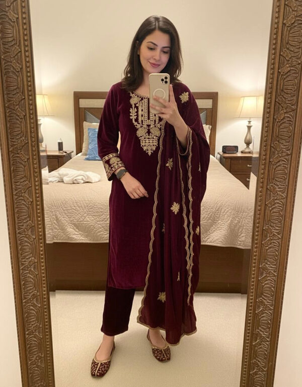 Luxnetics Originals Velvet Designer Party Ready Wear Kurti Pant Dupatta Set