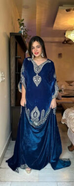 Viscos Seuqence Embroidery Work Designer Velvet Kurti Pant Dupatta Set (Ready to Wear) - Image 4