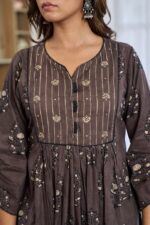 Classic Brown Ethnic Kurti Ensemble - Image 7
