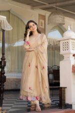 Peach Blossom Embroidered Kurti Set - Image 7