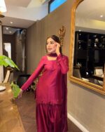 Roya Wine Silk Farshi Suit - Image 2