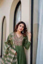 Nazakat Embroidered Kurta