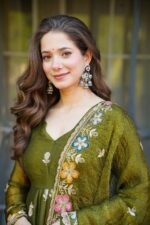 Luxury Embroidered Silk Festive Anarkali Suit Set - Image 5